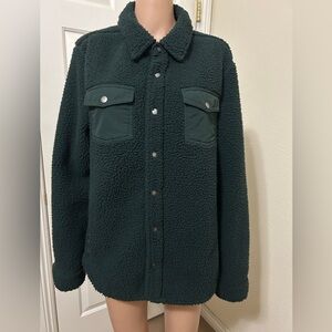Good fellow & Co. Men’s Dark Green Sherpa Jacket, Size M.